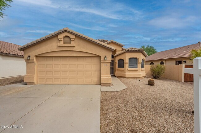 Building Photo - 12568 W Almeria Rd
