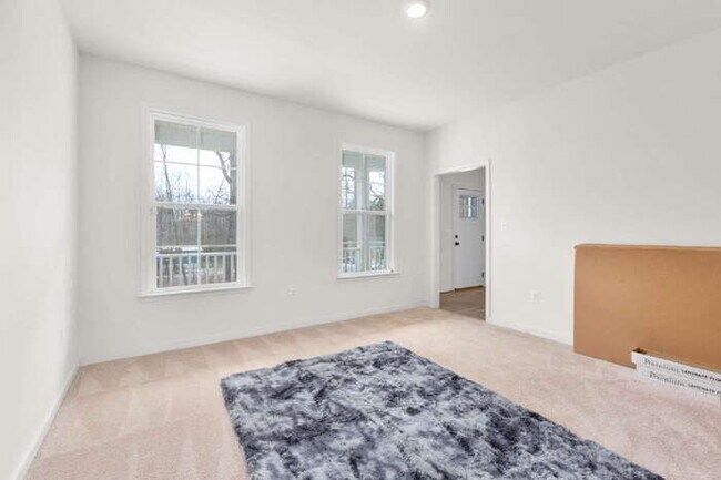 Building Photo - Charming 4-Bed Oasis with 2.5 Baths on Wil...