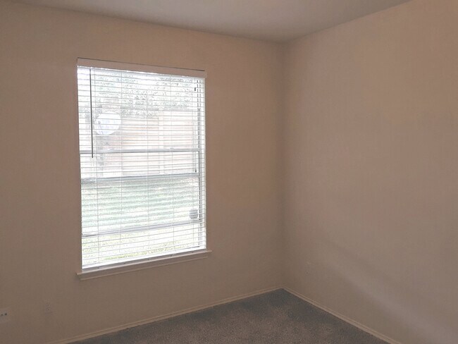 Building Photo - 13316 Bosswood Dr