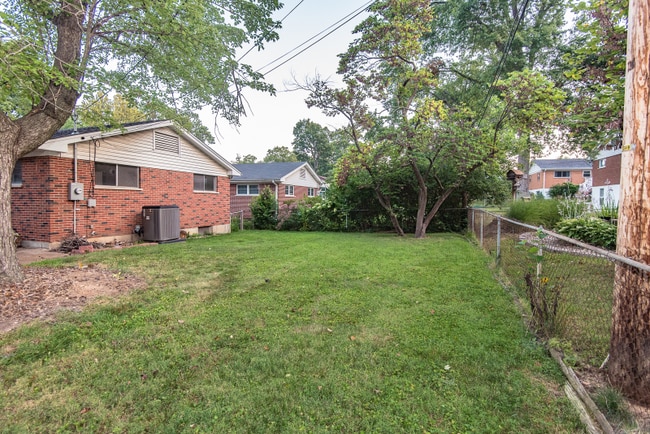 Building Photo - 1014 Romine Dr