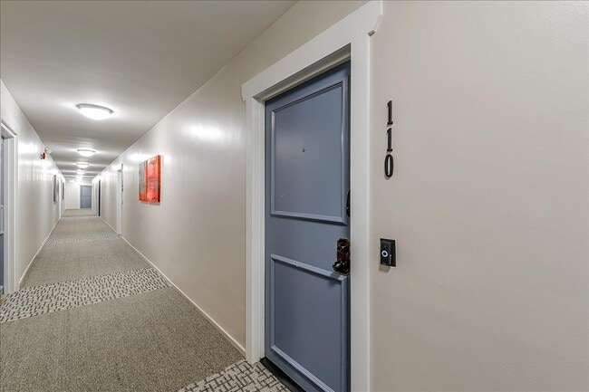 Building Photo - 1203 N Sweetzer Ave