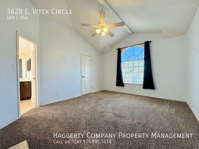 Building Photo - 3628 E Vitex Cir