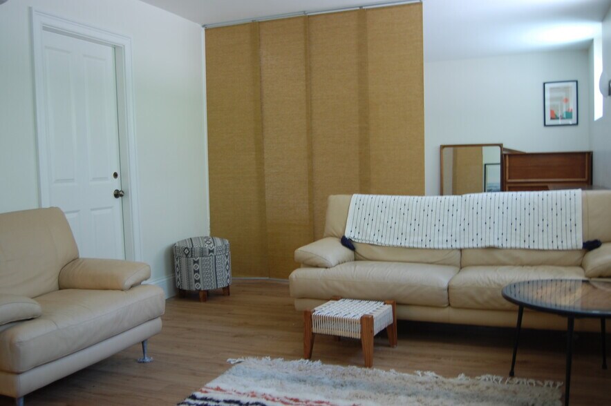 Building Photo - 77 Norfolk St