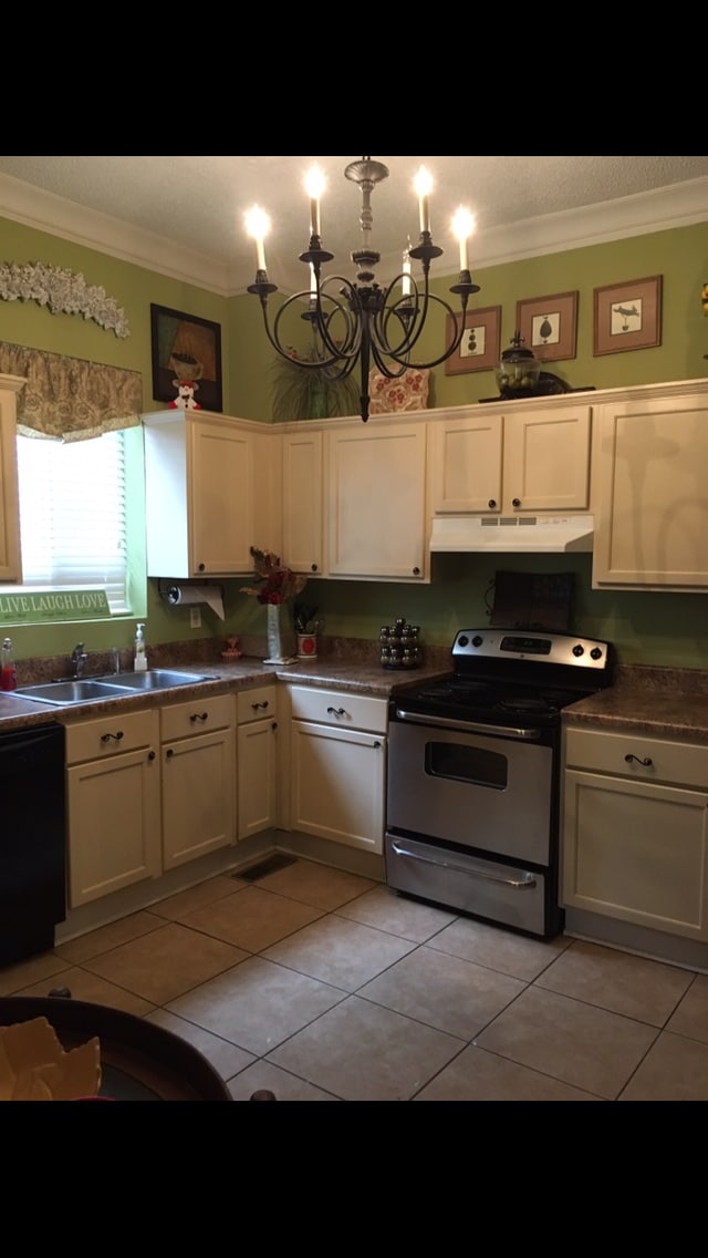 Building Photo - 1905 Ivy St