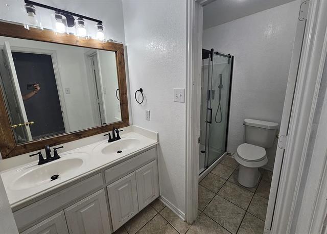 Building Photo - 760 Bradford St