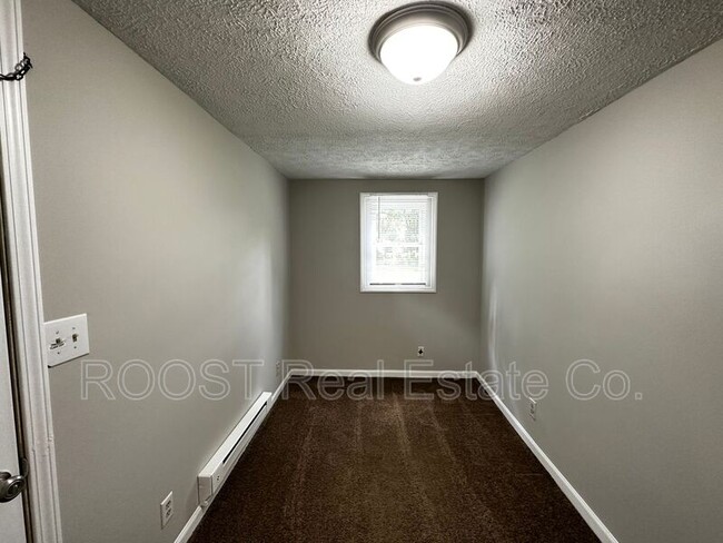 Building Photo - 1195 Faber Ave