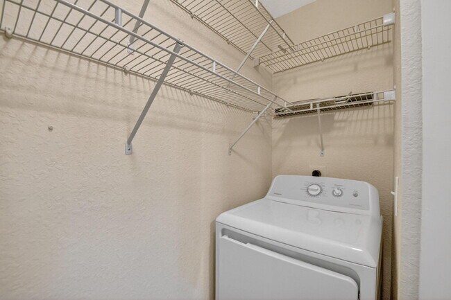 Building Photo - 1660 Renaissance Commons Blvd