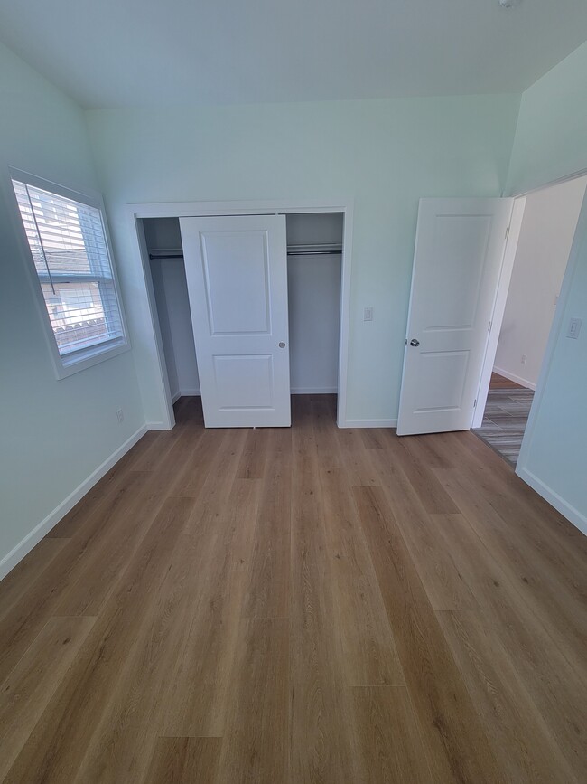Building Photo - 125 Francisco Dr