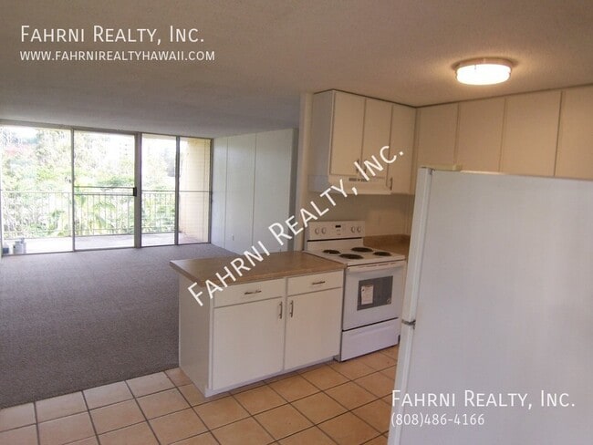 Building Photo - 95-2052 Waikalani Place B-207-
