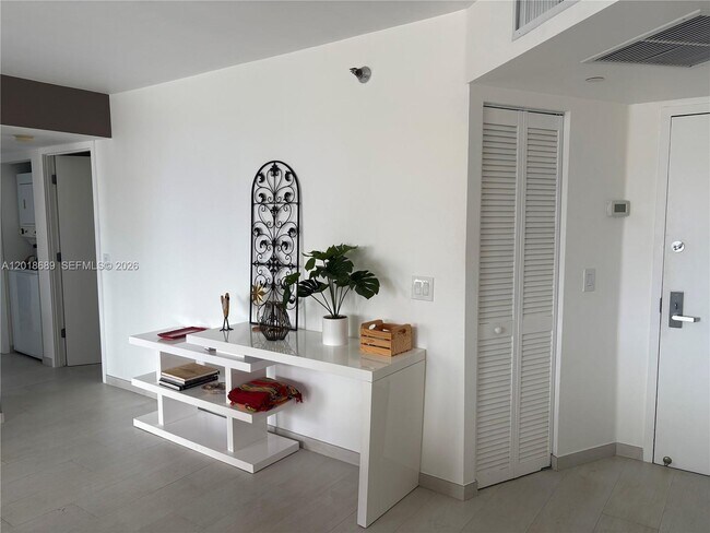 Building Photo - 3300 NE 191st St
