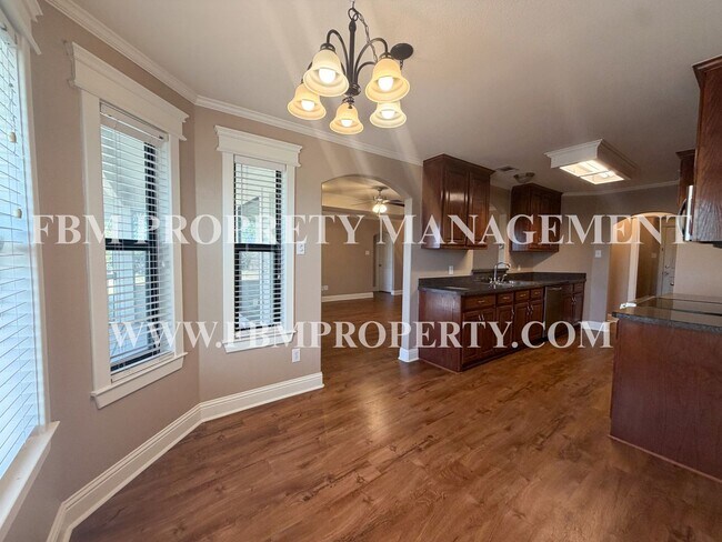 Building Photo - 163 Highland Dr