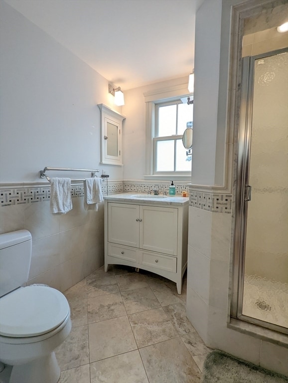 Building Photo - 210 Erie St