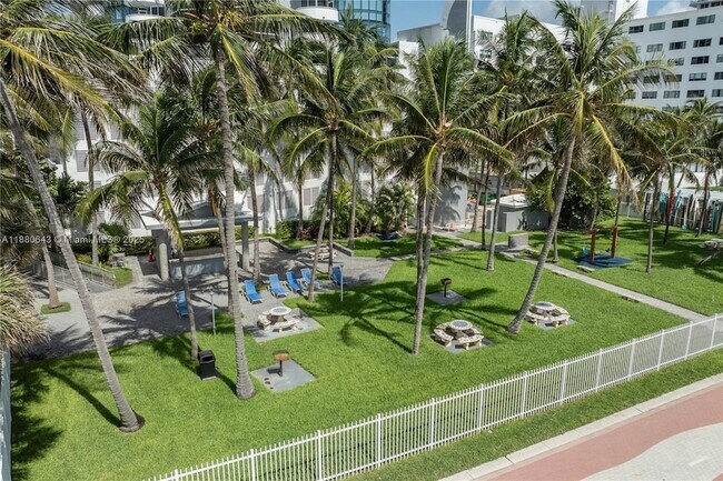 Building Photo - 6301 Collins Ave