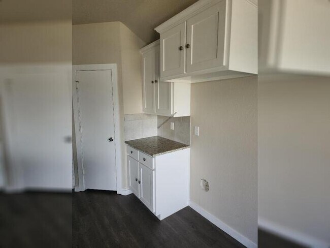 Building Photo - 4225 Andrea Ln