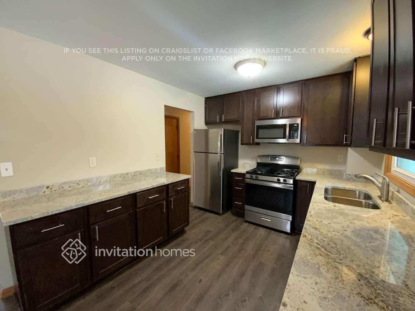 Building Photo - 16901 Whitewood Ave