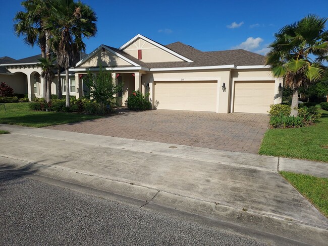 Primary Photo - Coming soon!!! BEAUTIFUL 4 BEDROOM 3 BATH ...