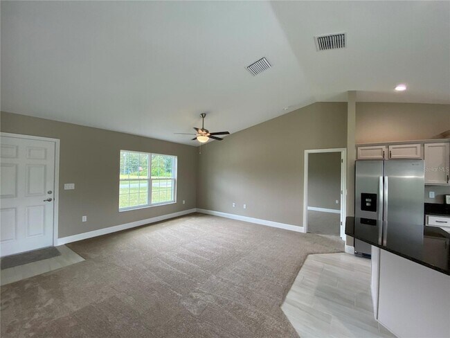 Building Photo - 14843 SW 48th Ave