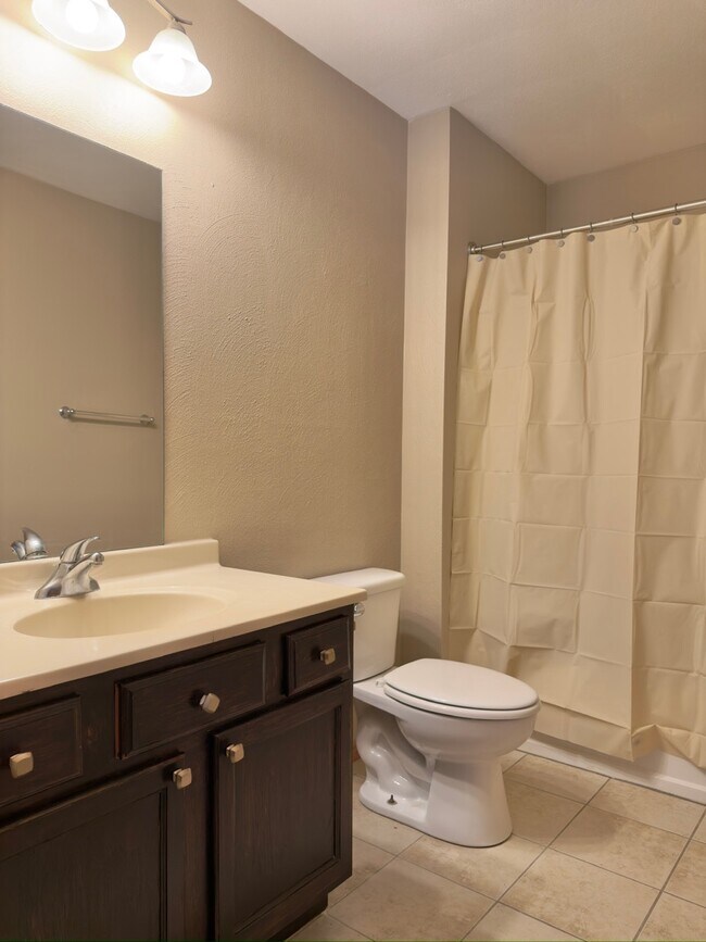 Building Photo - 11427 Valerian Way