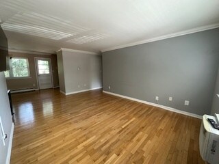 Building Photo - 422 Ringwood Ave