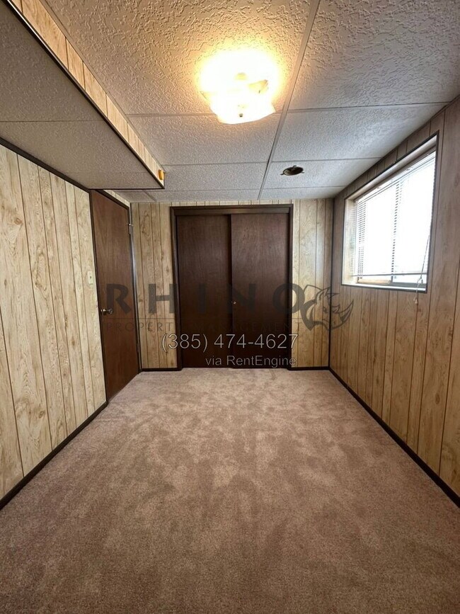 Building Photo - 825 W Arapahoe Ave