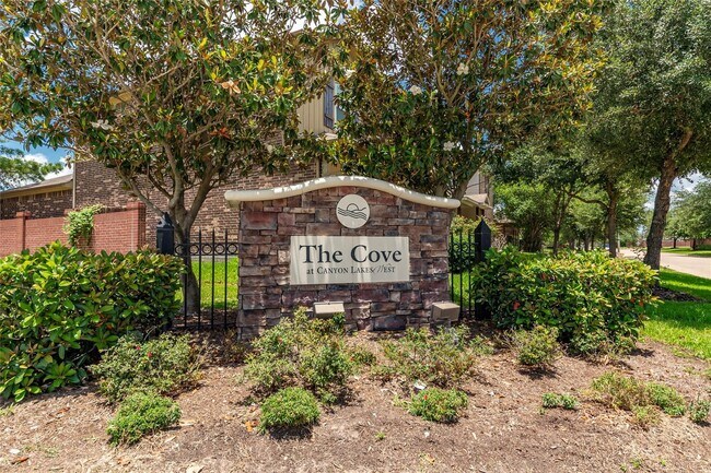 Building Photo - 18410 Avanta Cove Dr