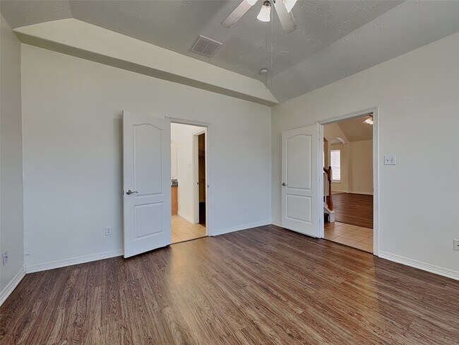 Building Photo - 30622 N Sulphur Creek Dr