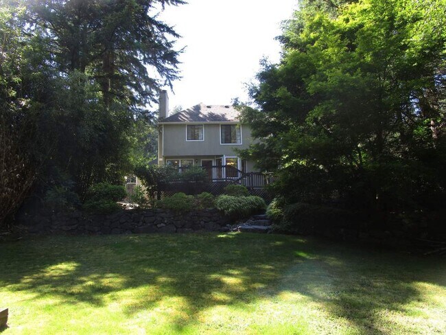 Building Photo - Charming 3 Bedroom Home in Gig Harbor