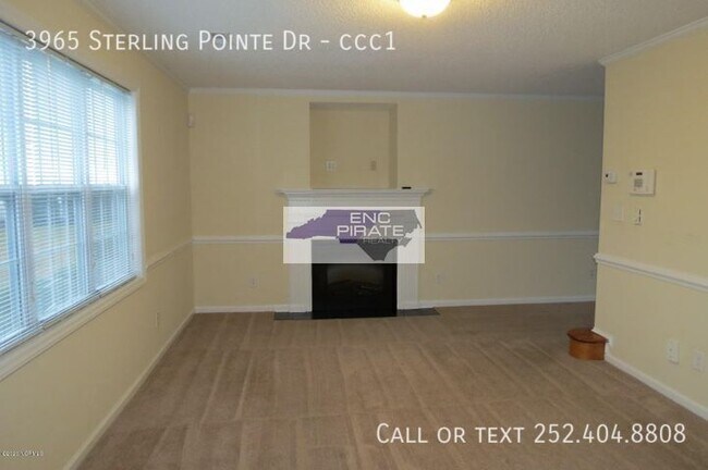Building Photo - 3965 Sterling Pointe Dr