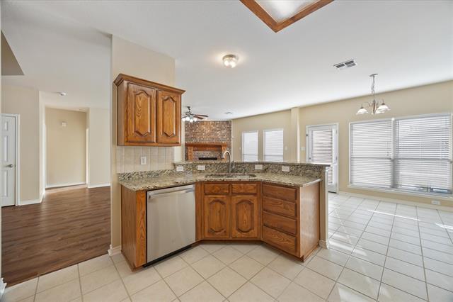 Building Photo - 2749 Cobblestone Dr