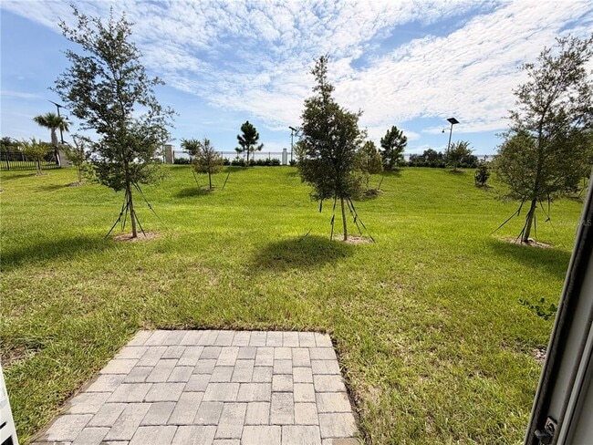 Building Photo - 709 Spartina St
