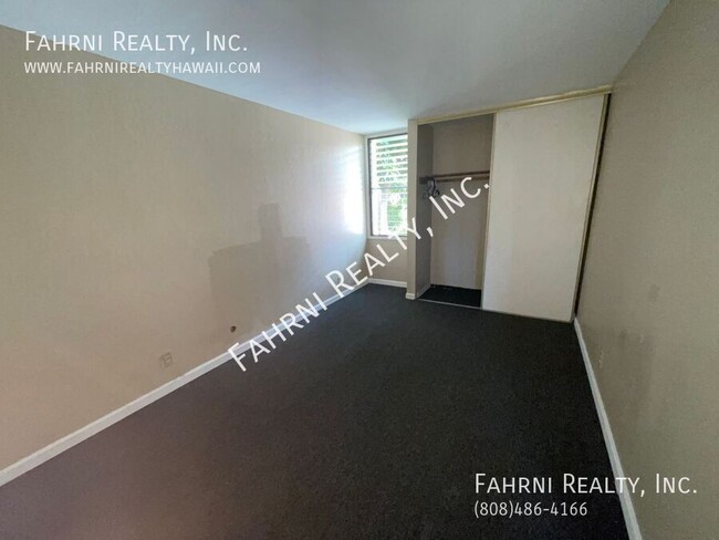 Building Photo - MAKAHA VALLEY PLANTATION  2 bedroom townho...