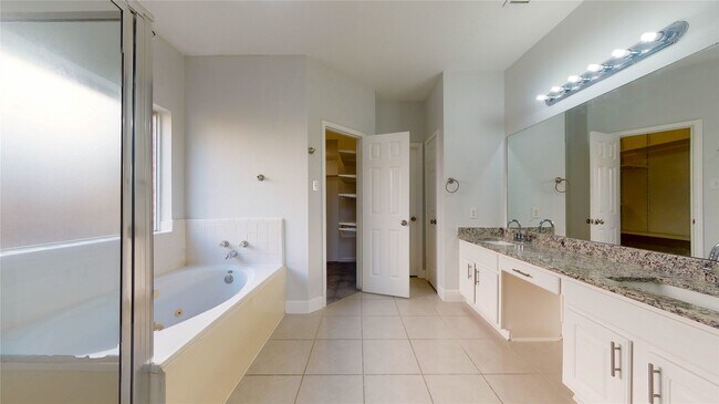 Building Photo - 15319 Cobblestone Point Ct