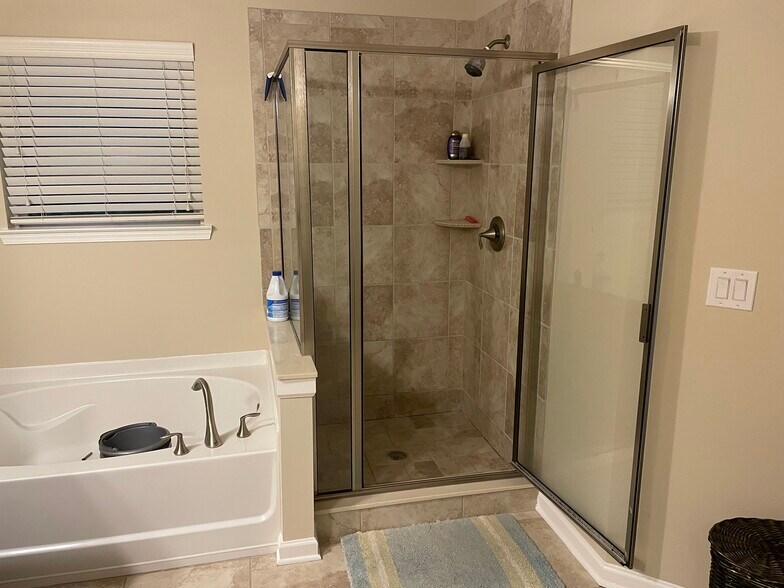 Building Photo - 4305 Griffin Trail Way