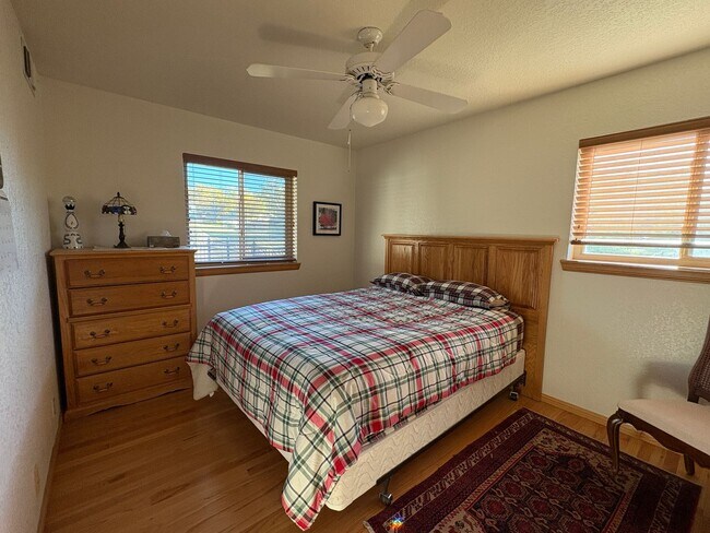 Building Photo - Furnished Dream in Stallion Springs