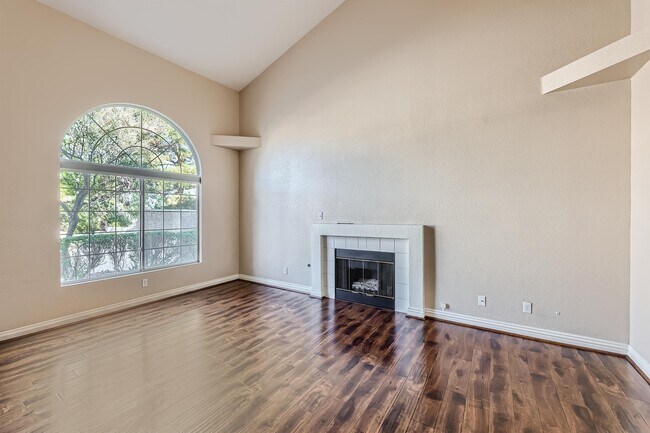 Building Photo - 2601 Twin Pines Ave