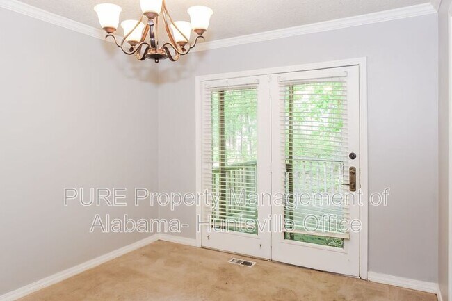 Building Photo - 11313 Mountain Crest Dr SE