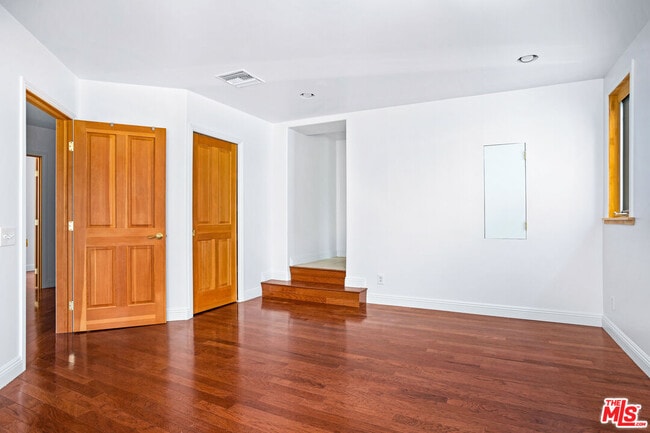 Building Photo - 21421 Encina Rd