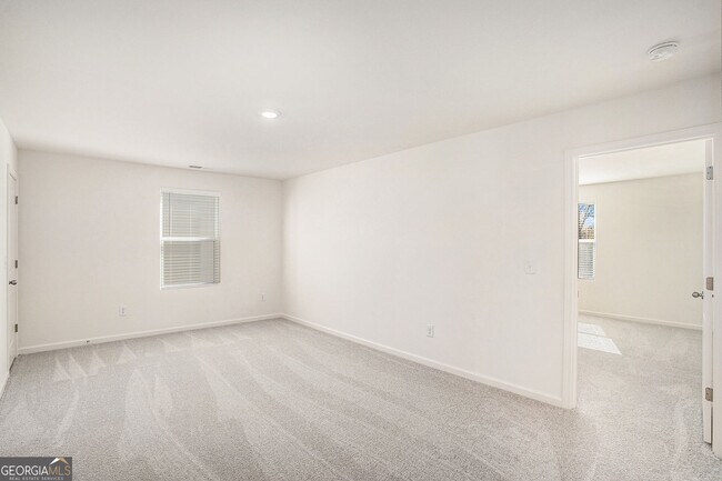 Building Photo - 7650 Saffron Ave