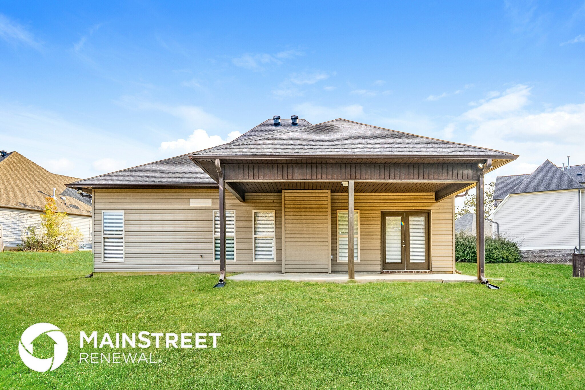 Building Photo - 244 Willow View Cir