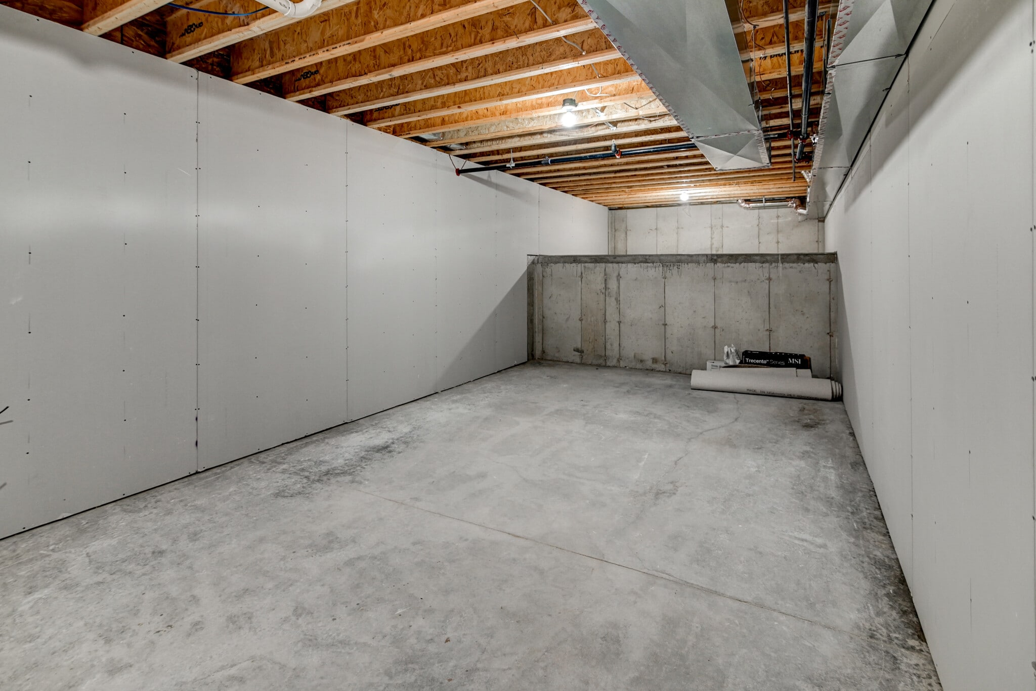 Building Photo - 4879 Lacy Rd