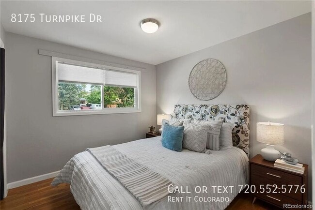 Building Photo - 8175 Turnpike Dr