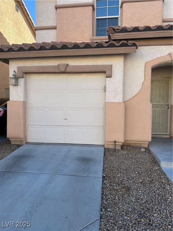 Building Photo - 1276 Plum Canyon St