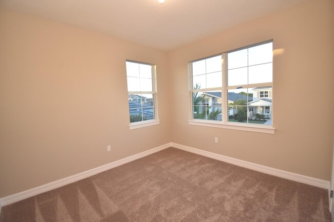 Building Photo - 12546 Triumph Ln