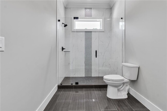 Building Photo - 3671 Hamilton Mill Rd