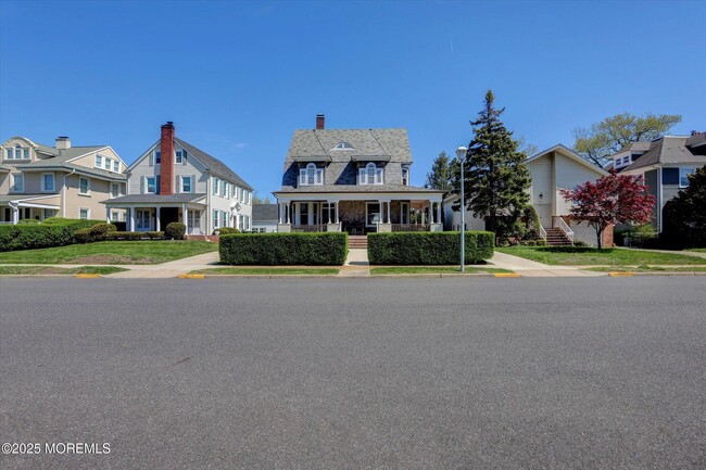 Primary Photo - 307 Spier Ave