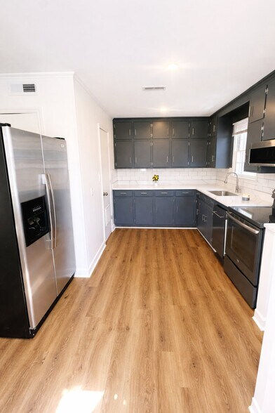 Building Photo - 337 Wimbish Dr