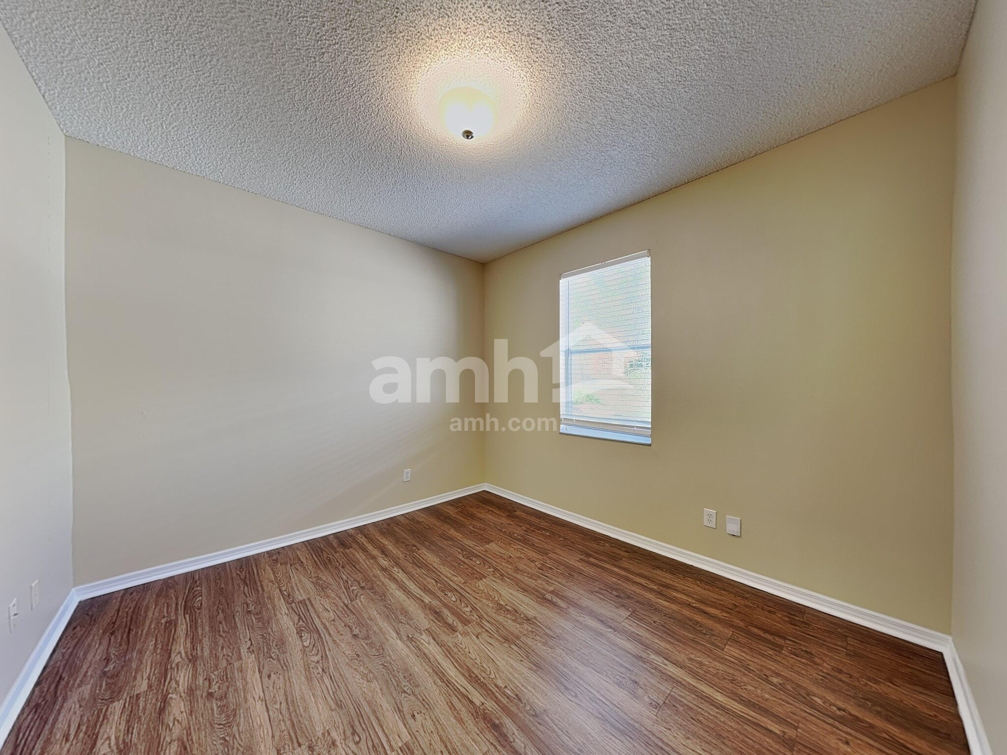 Building Photo - 14766 Kristenright Ln