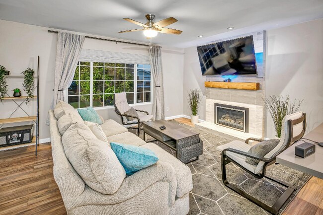 Building Photo - 8666 Capricorn Way