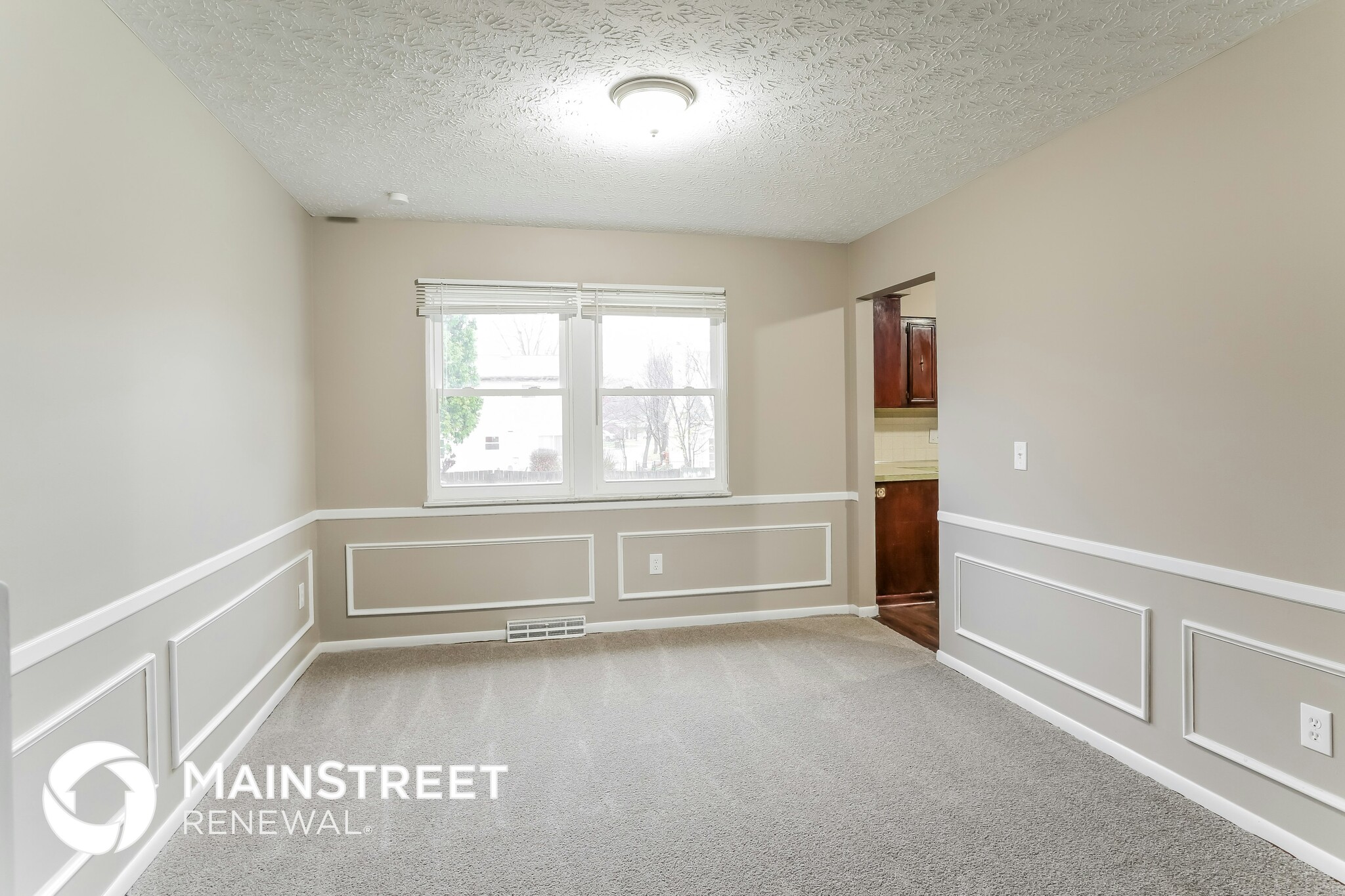 Building Photo - 1866 Dorsetshire Rd