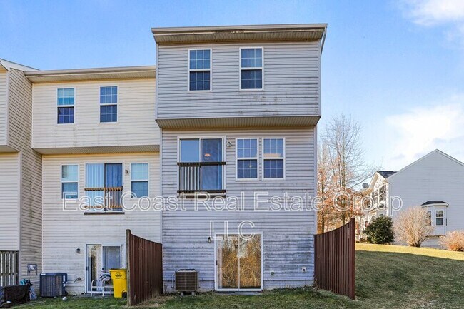 Building Photo - 91 Grindstone Dr